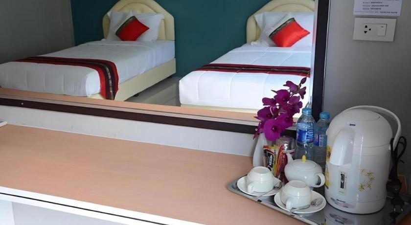 Satun Boutique Resort Esterno foto